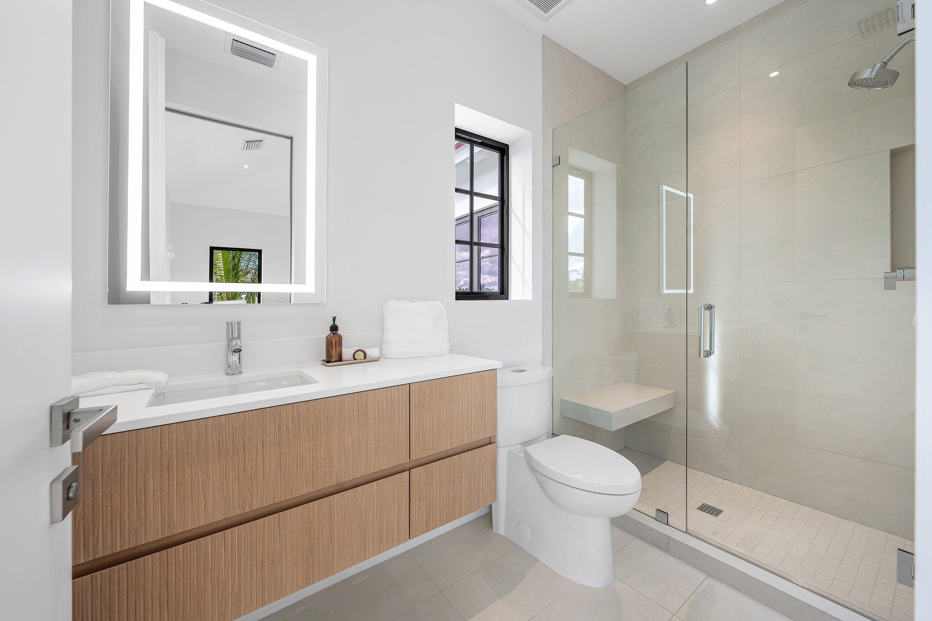 819 Bamboo Lane, Delray Beach FL 33483