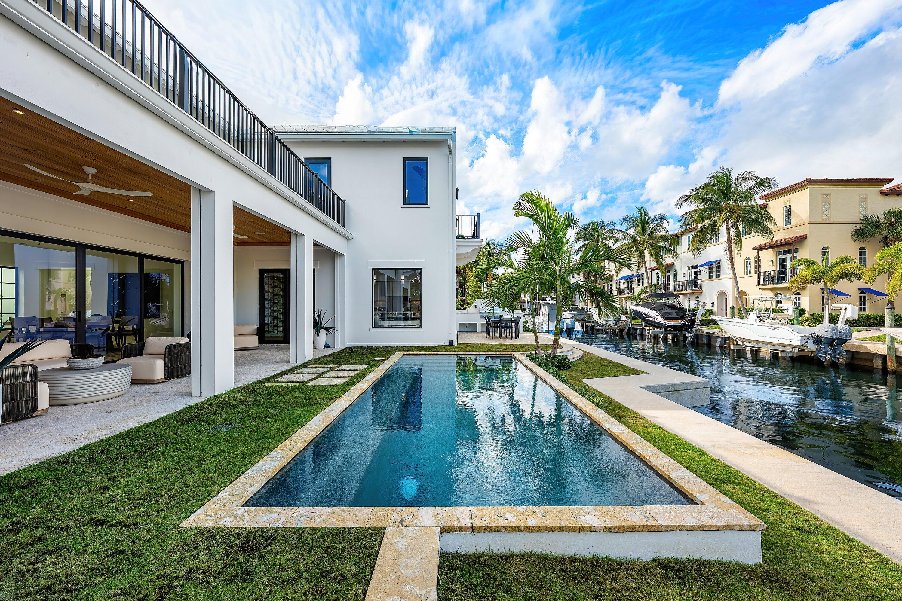 819 Bamboo Lane, Delray Beach FL 33483