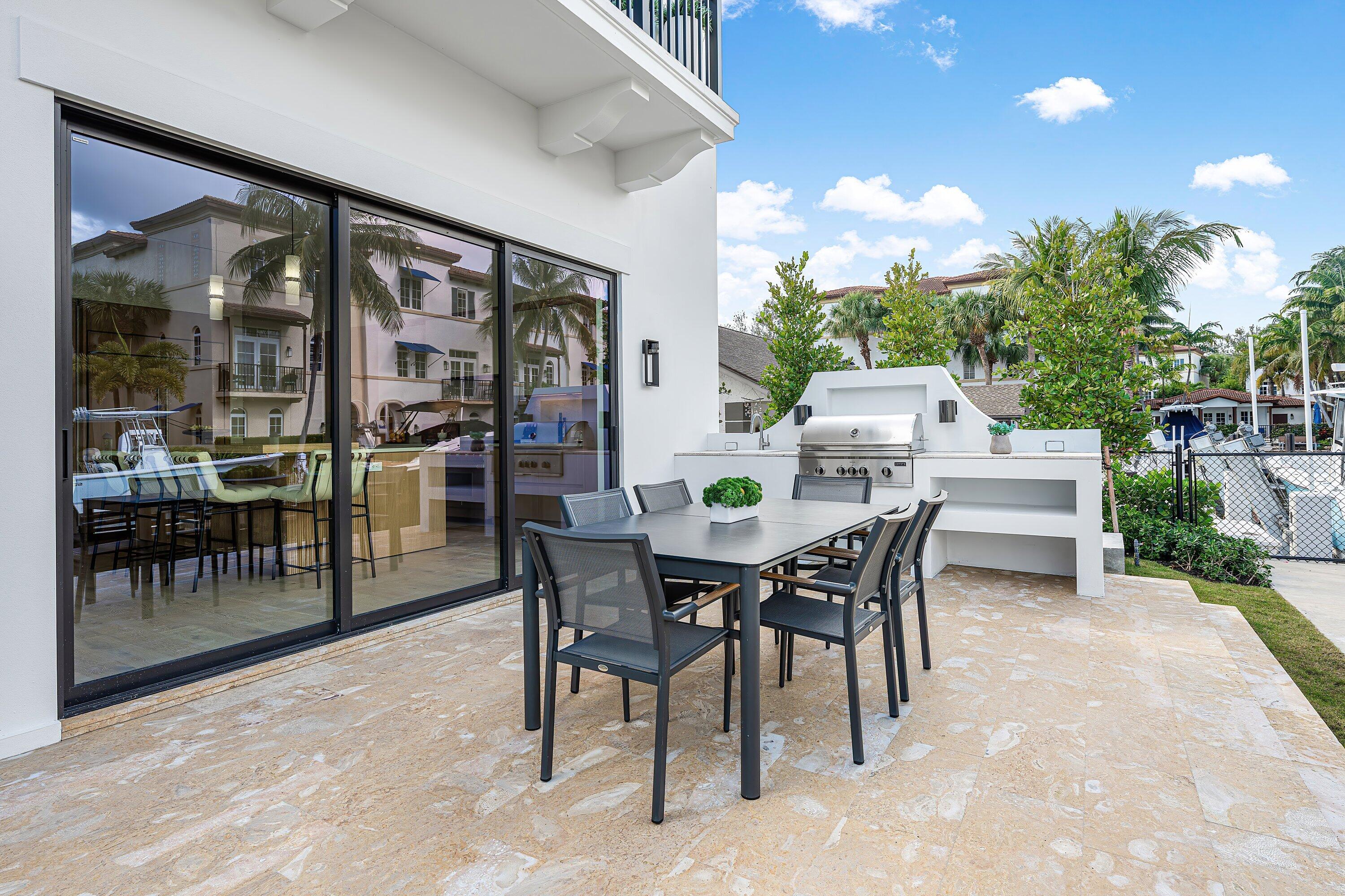 819 Bamboo Lane, Delray Beach FL 33483