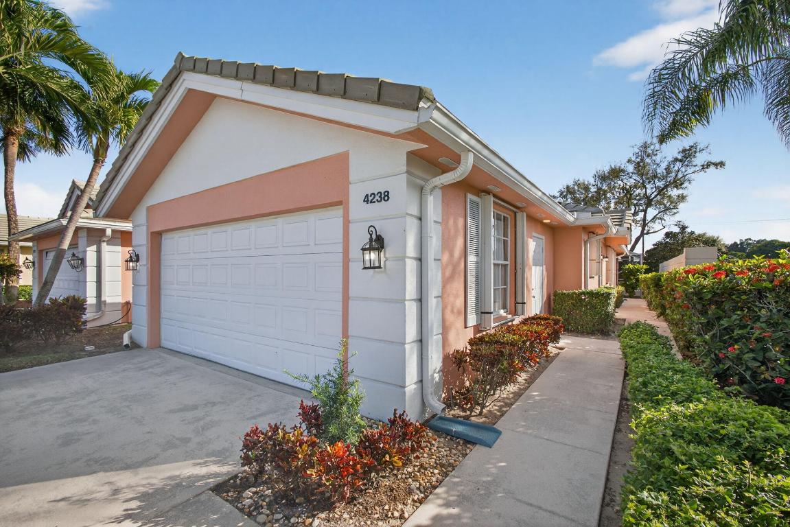 4238 Royal Oak, Palm Beach Gardens FL 33410