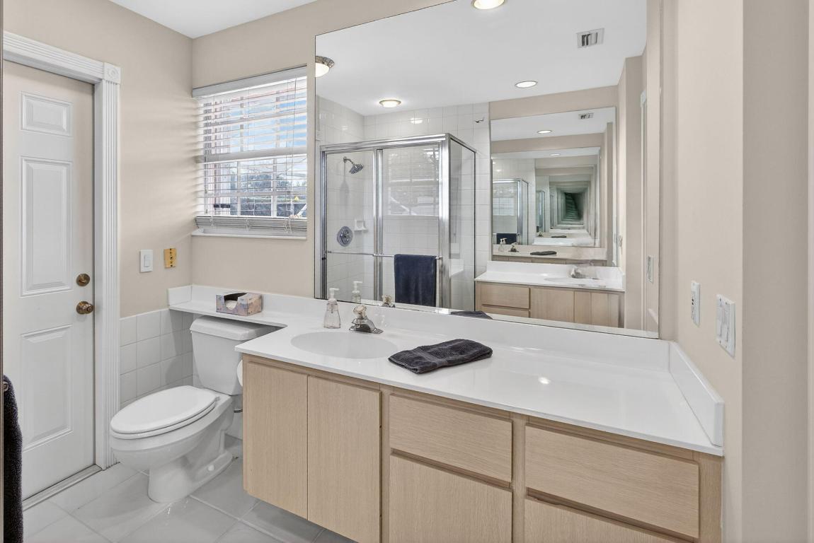 4238 Royal Oak, Palm Beach Gardens FL 33410