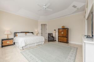 901 SE Riverside, Stuart FL 34994