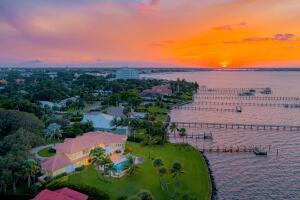 901 SE Riverside, Stuart FL 34994