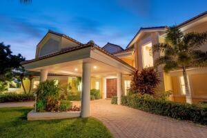 901 SE Riverside, Stuart FL 34994