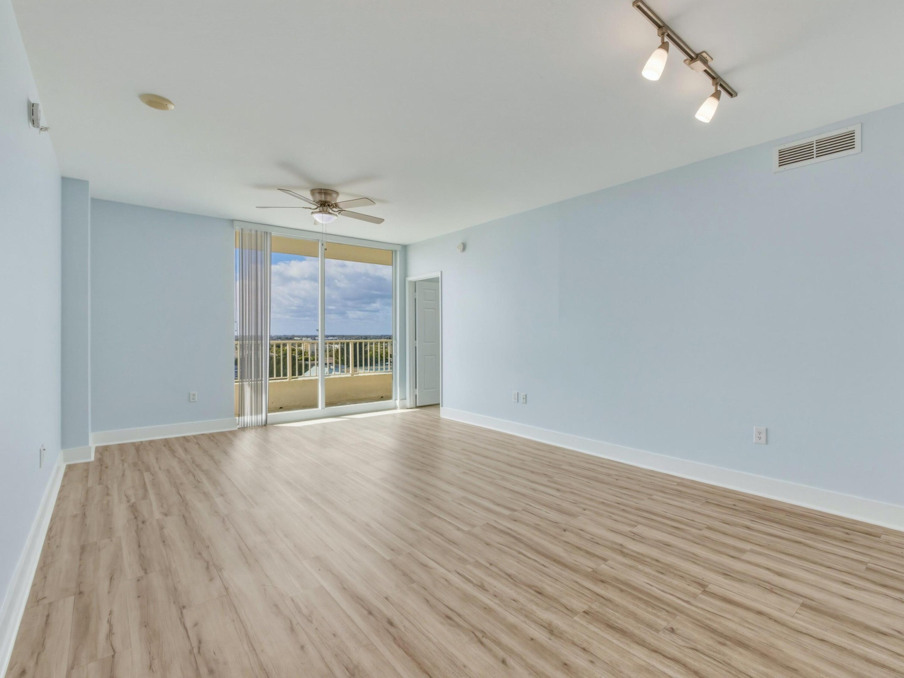 625 Casa Loma #1206, Boynton Beach FL 33435