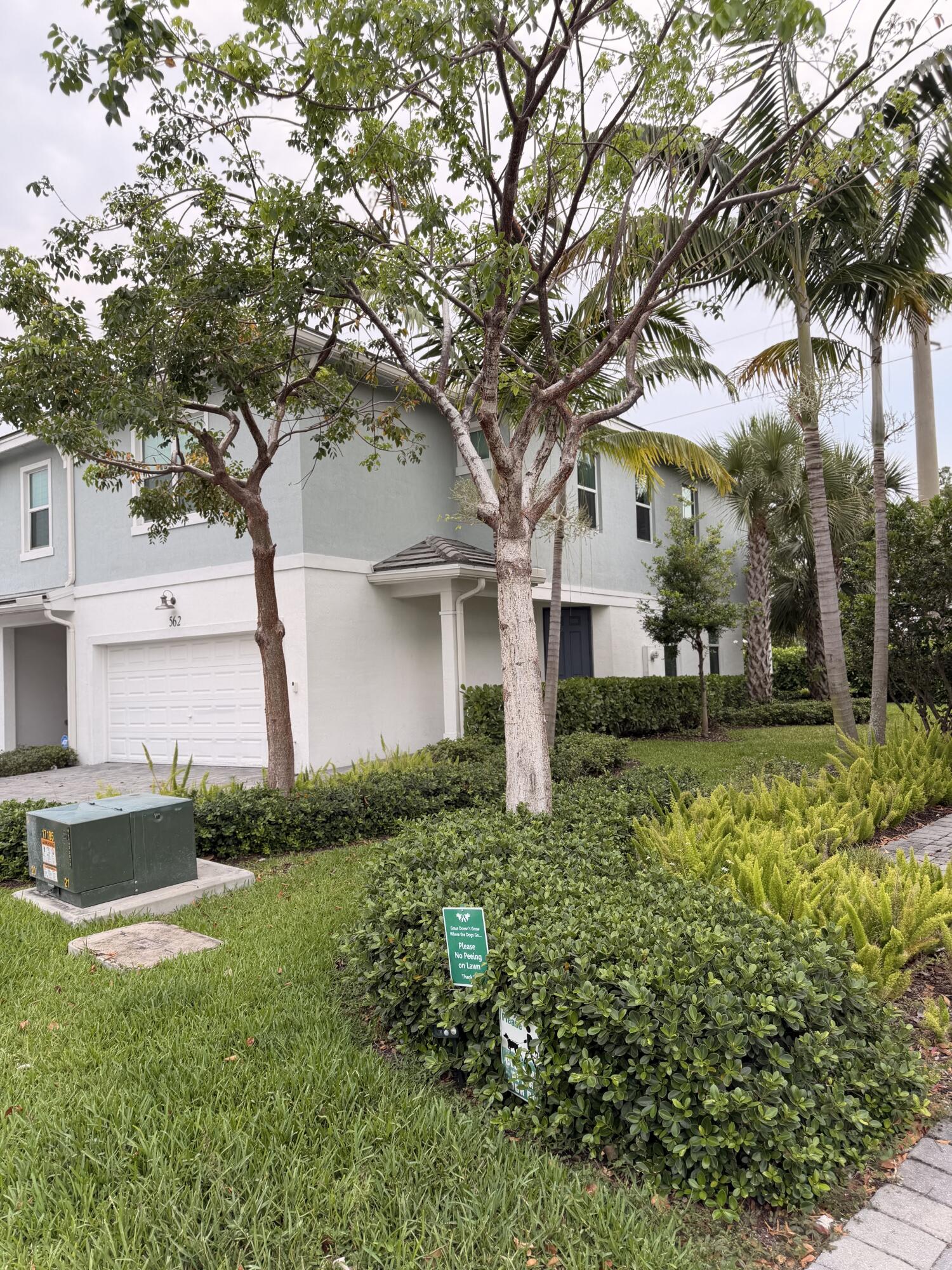 562 Parsons, Deerfield Beach FL 33442