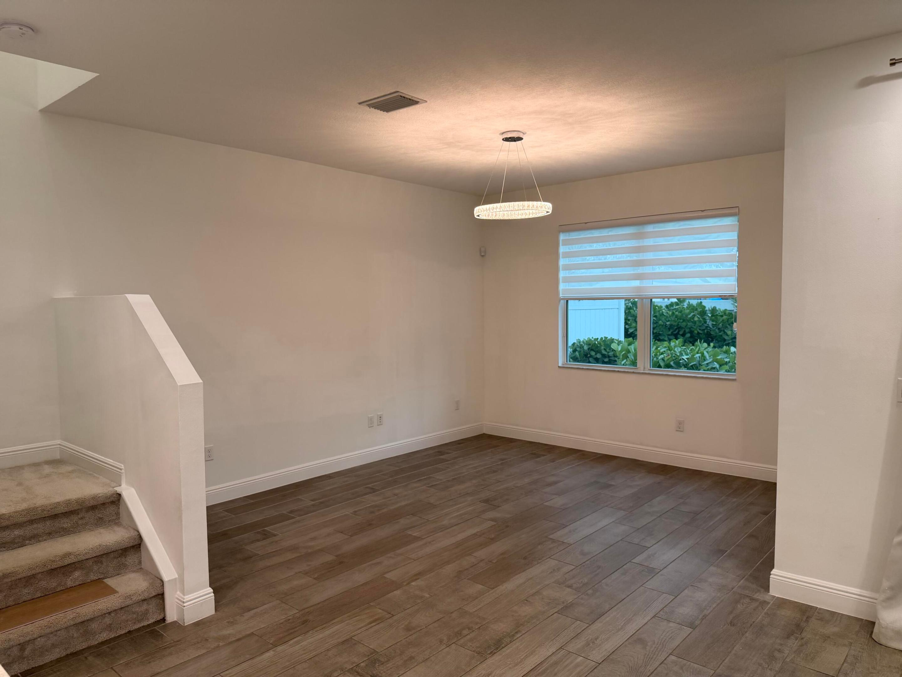 562 Parsons, Deerfield Beach FL 33442