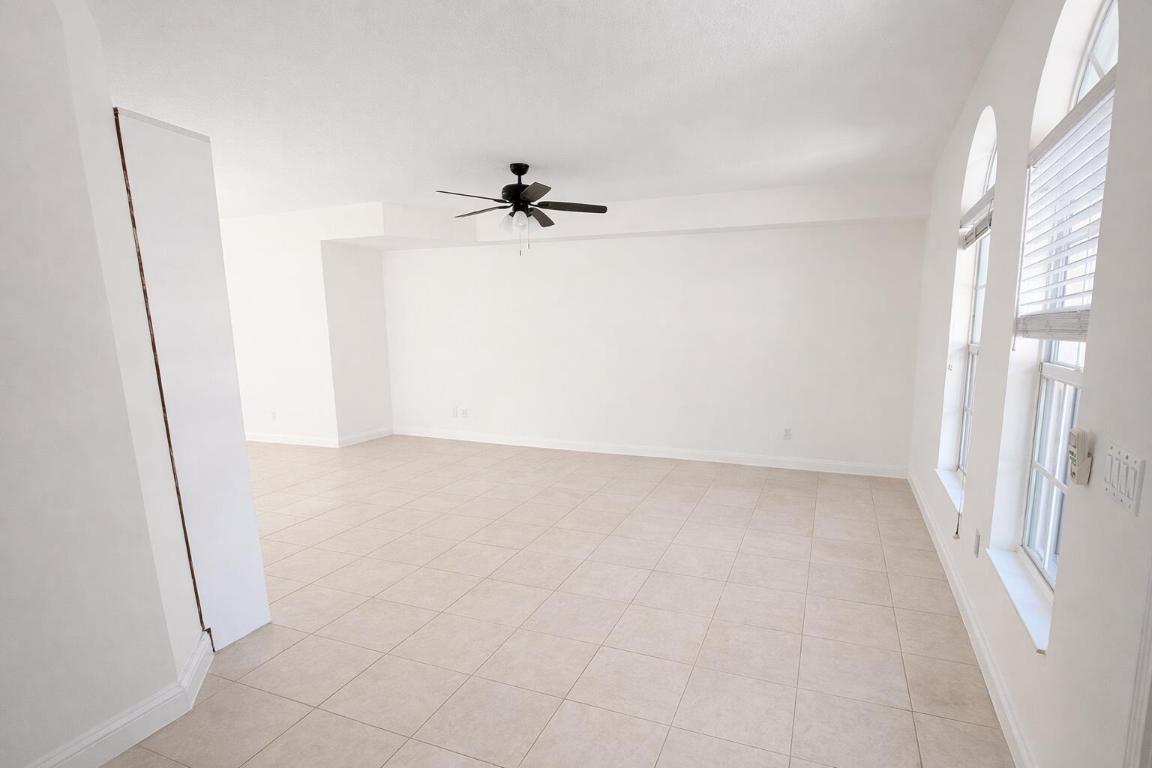181 Waterford, Jupiter FL 33458