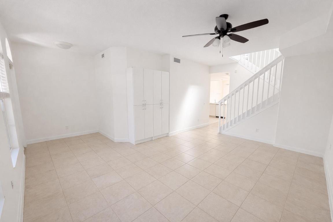 181 Waterford, Jupiter FL 33458