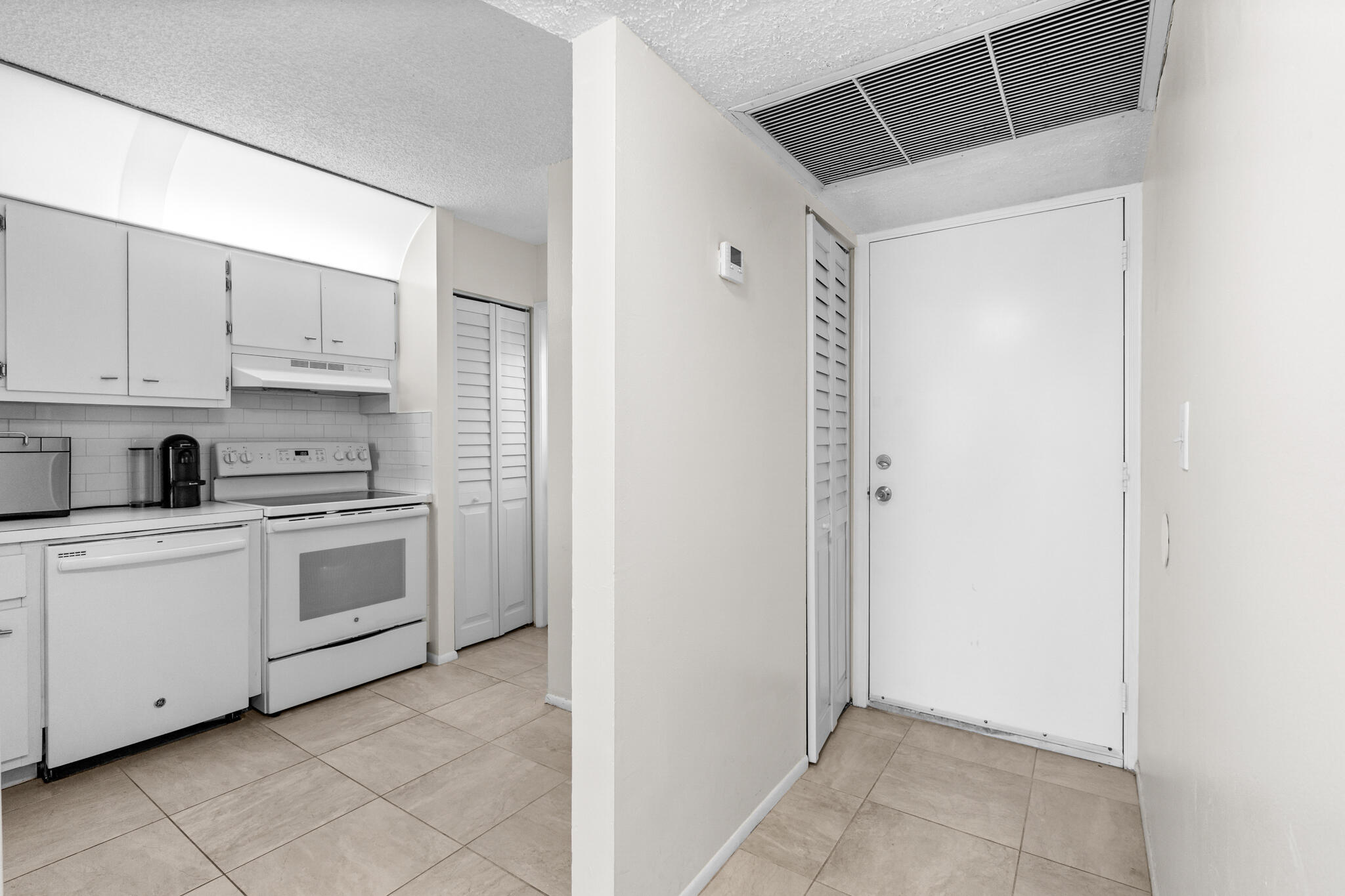4501 NE 21st #406, Fort Lauderdale FL 33308