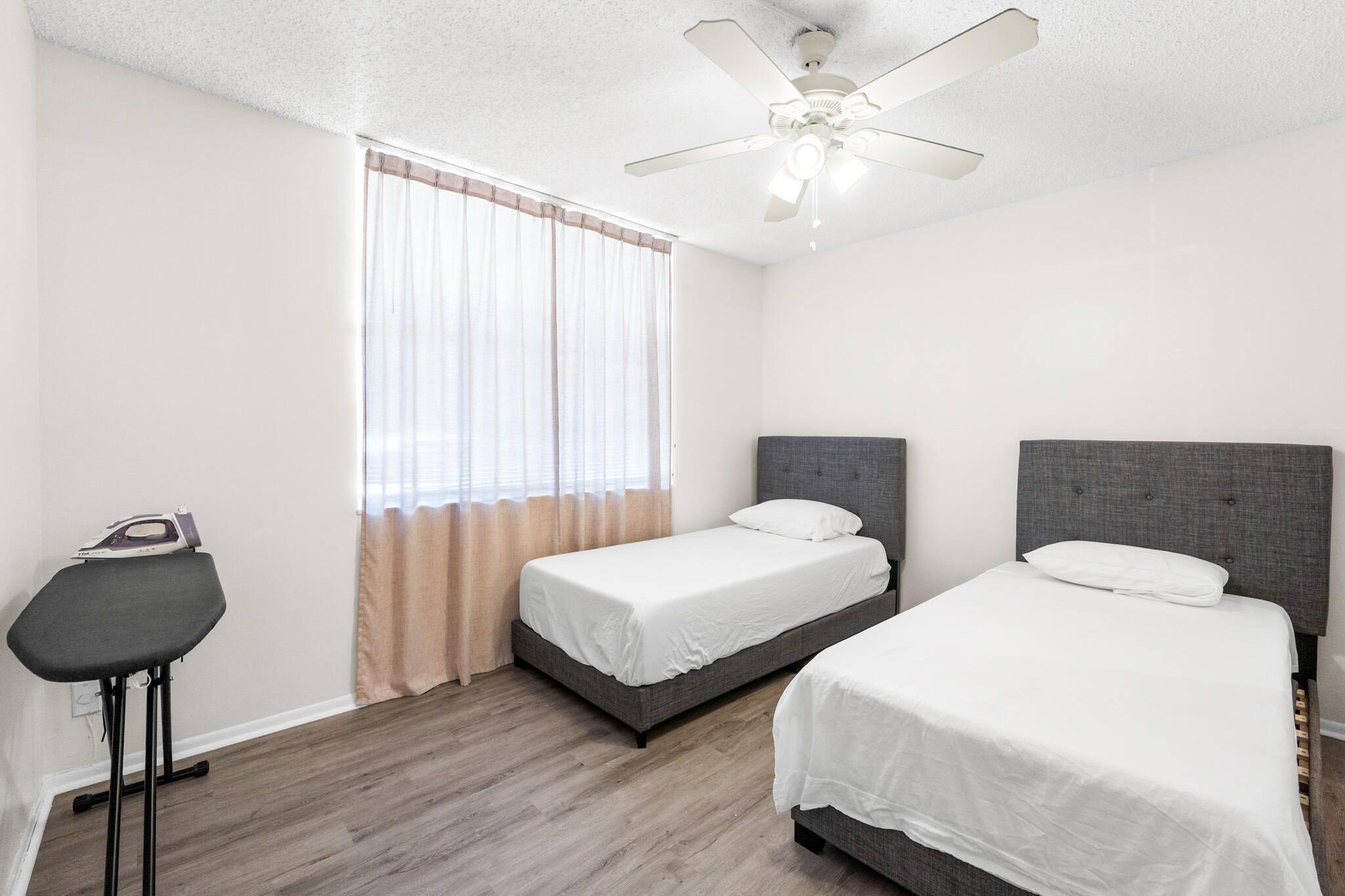 4501 NE 21st #406, Fort Lauderdale FL 33308
