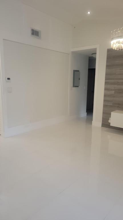 19002 Cloud Lake, Boca Raton FL 33496