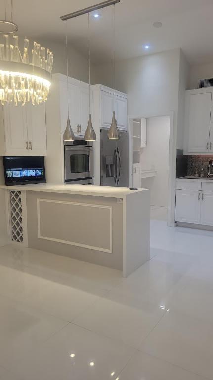 19002 Cloud Lake, Boca Raton FL 33496