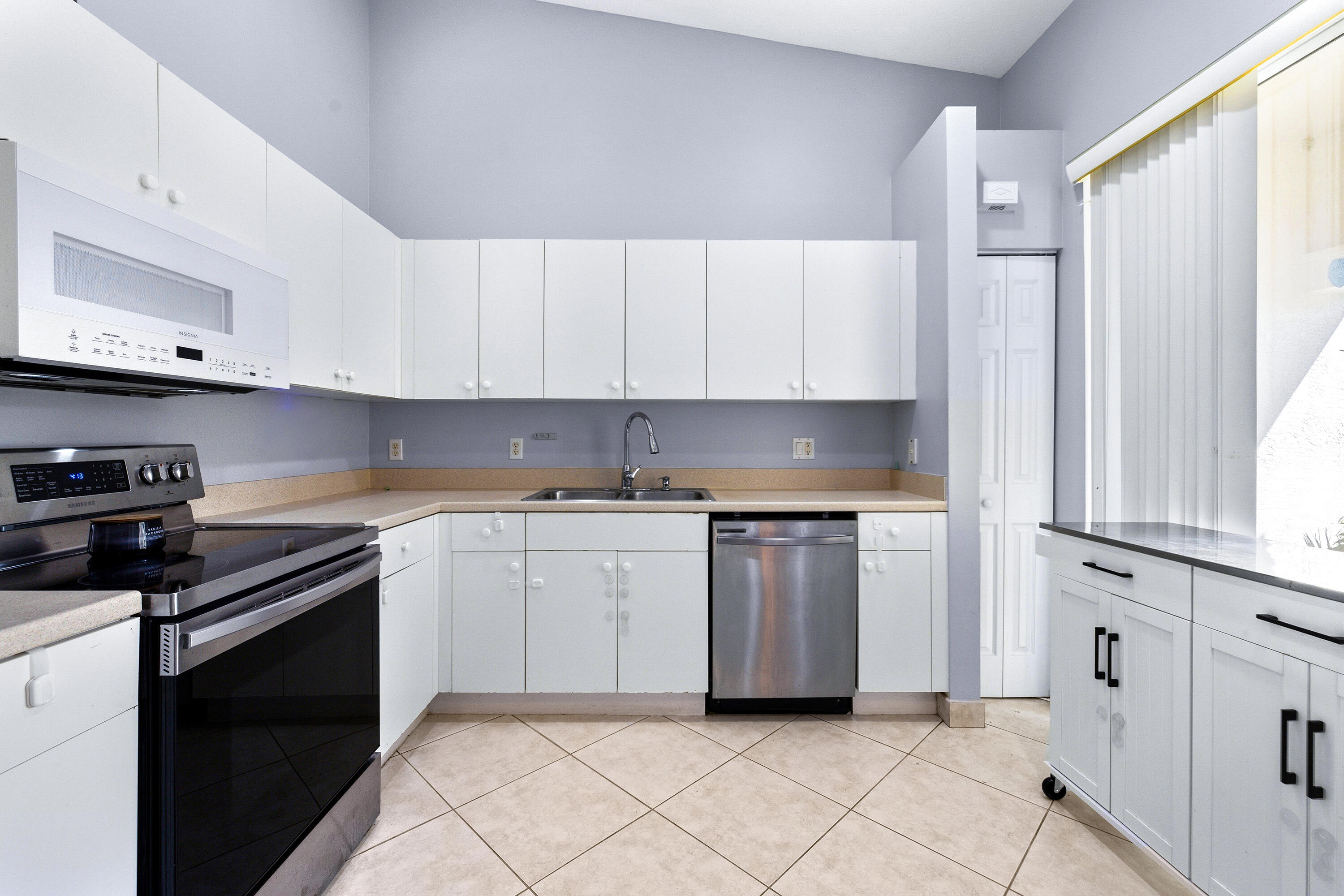2131 Man Of War, West Palm Beach FL 33411