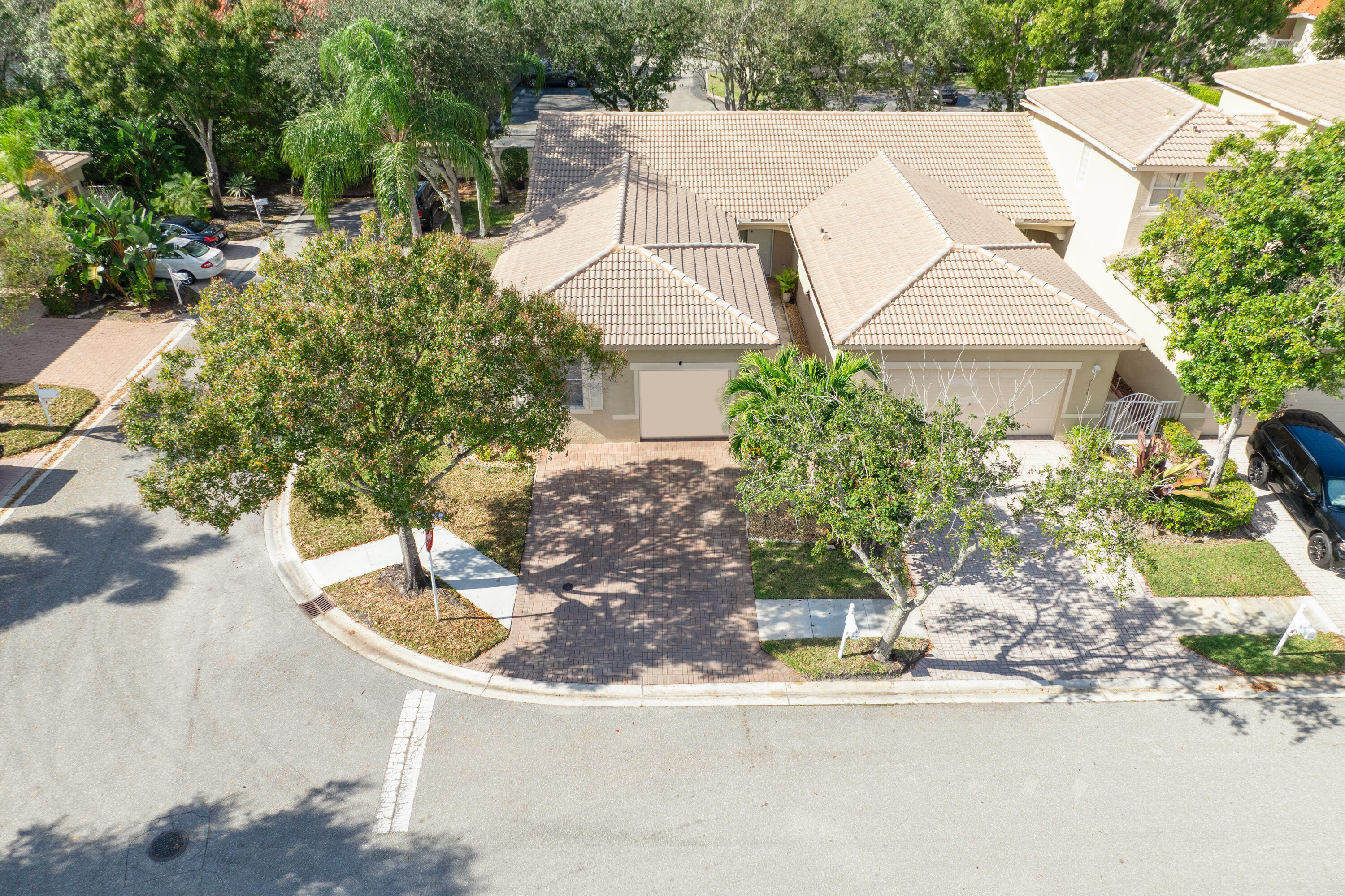 2131 Man Of War, West Palm Beach FL 33411