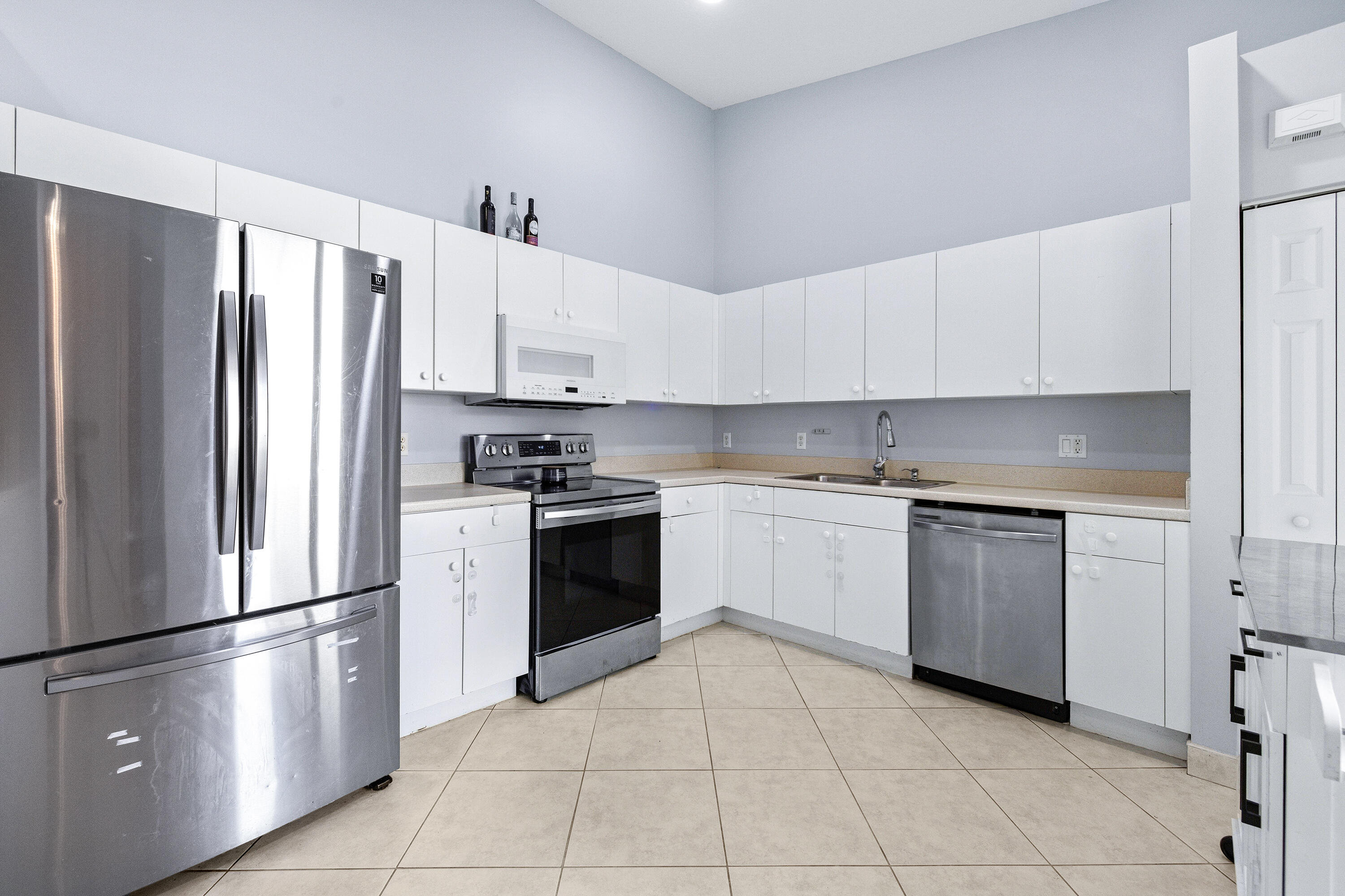 2131 Man Of War, West Palm Beach FL 33411