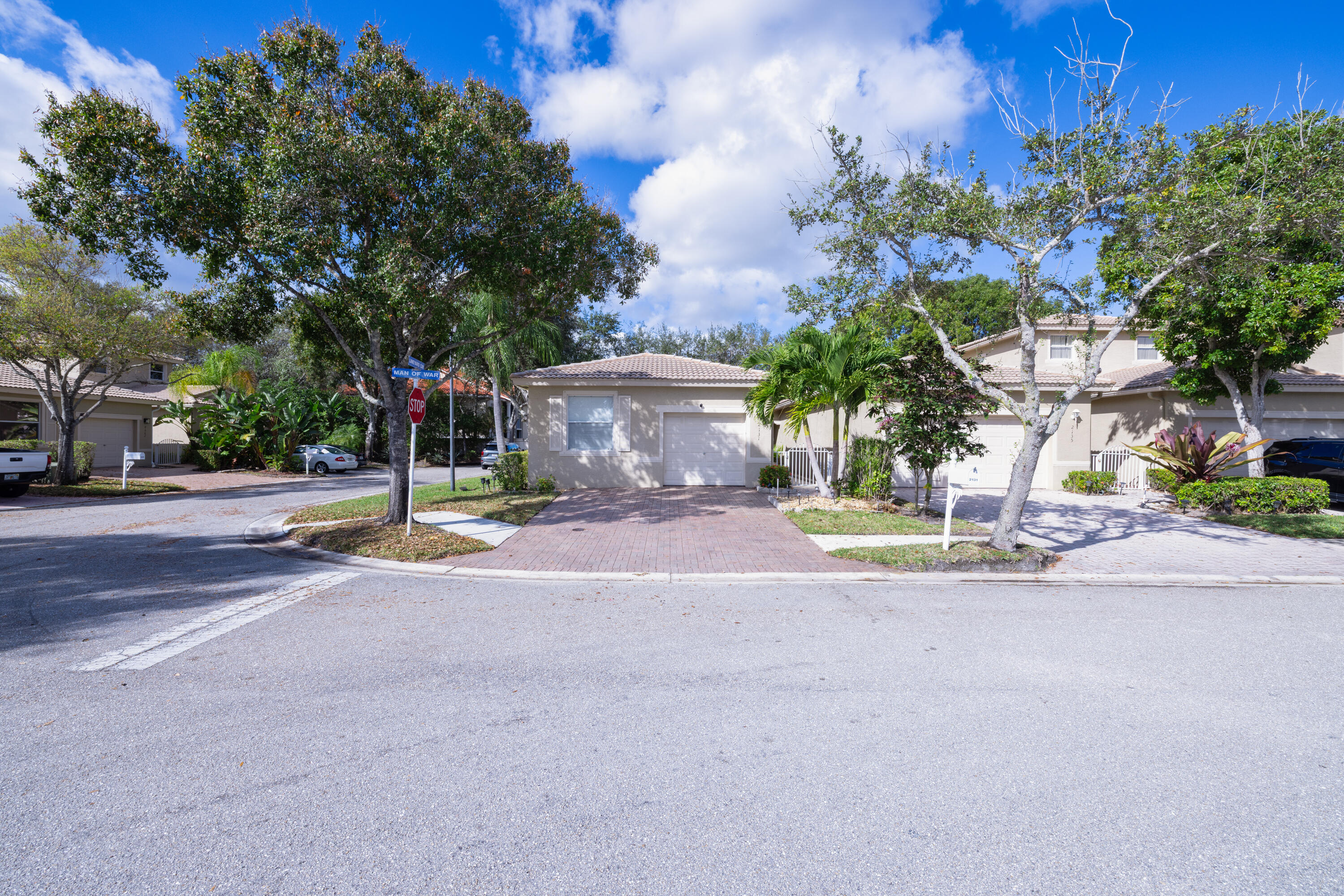 2131 Man Of War, West Palm Beach FL 33411
