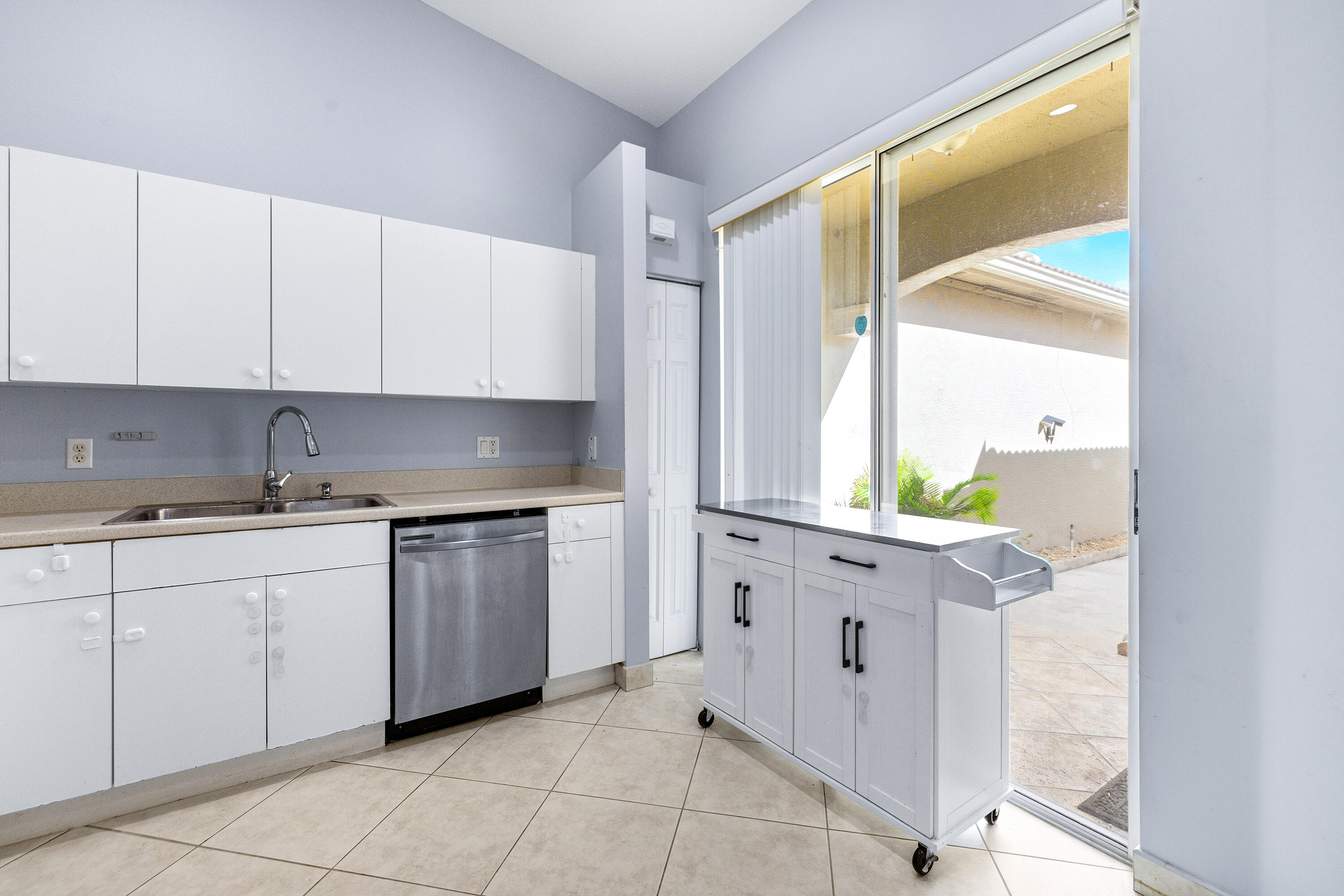 2131 Man Of War, West Palm Beach FL 33411
