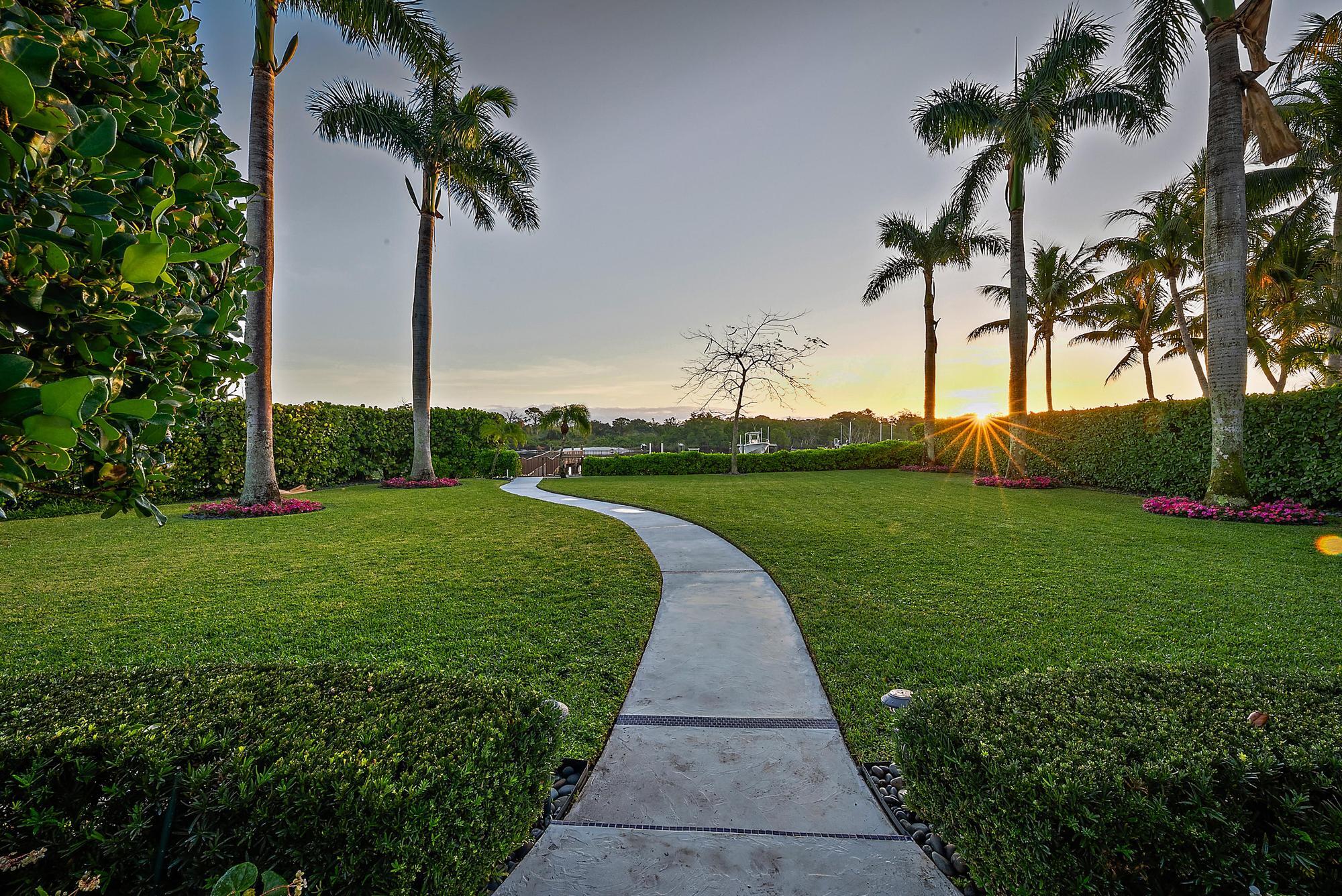 2929 Marys, Palm Beach Gardens FL 33410