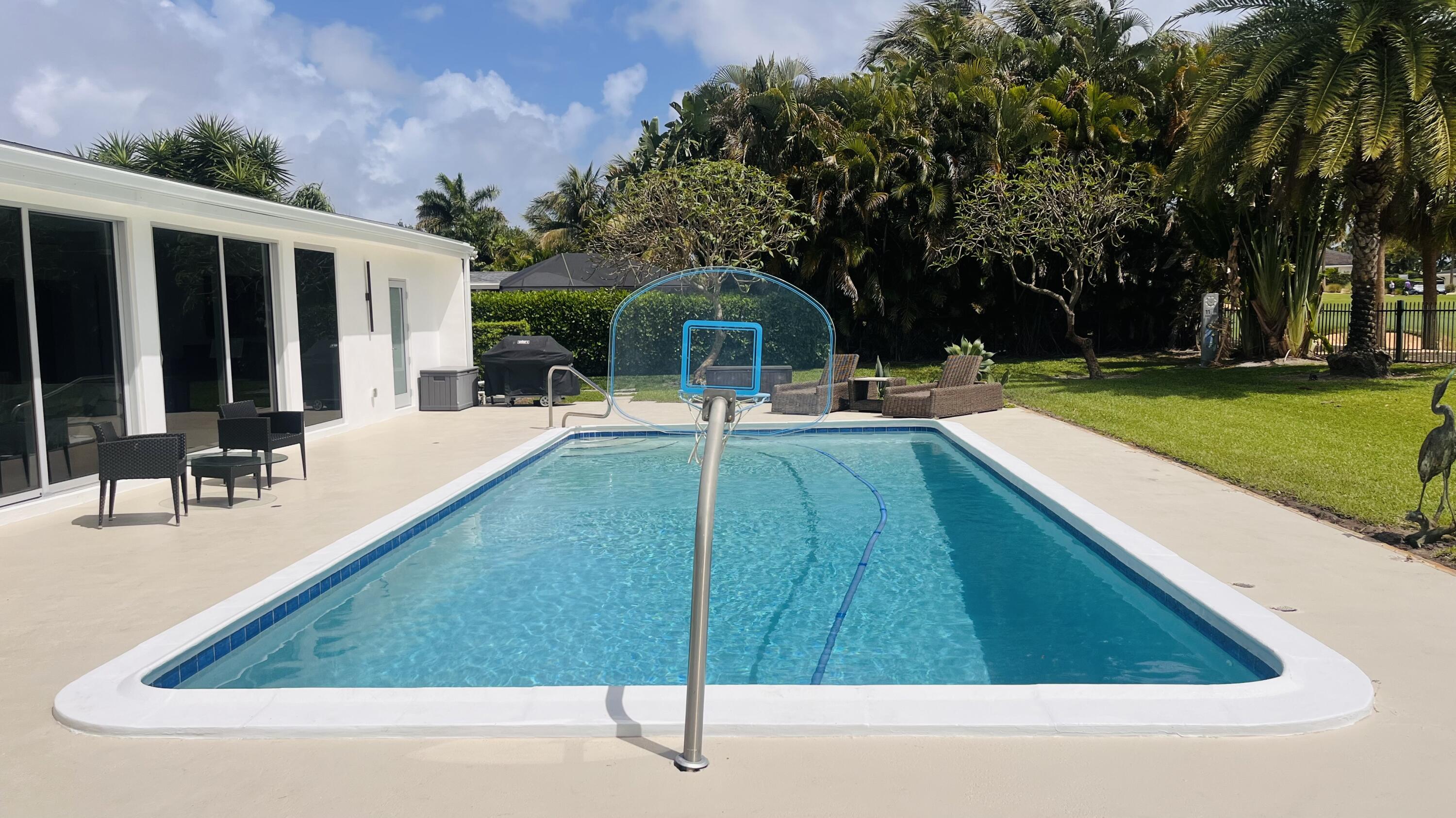 509 Greenway, North Palm Beach FL 33408