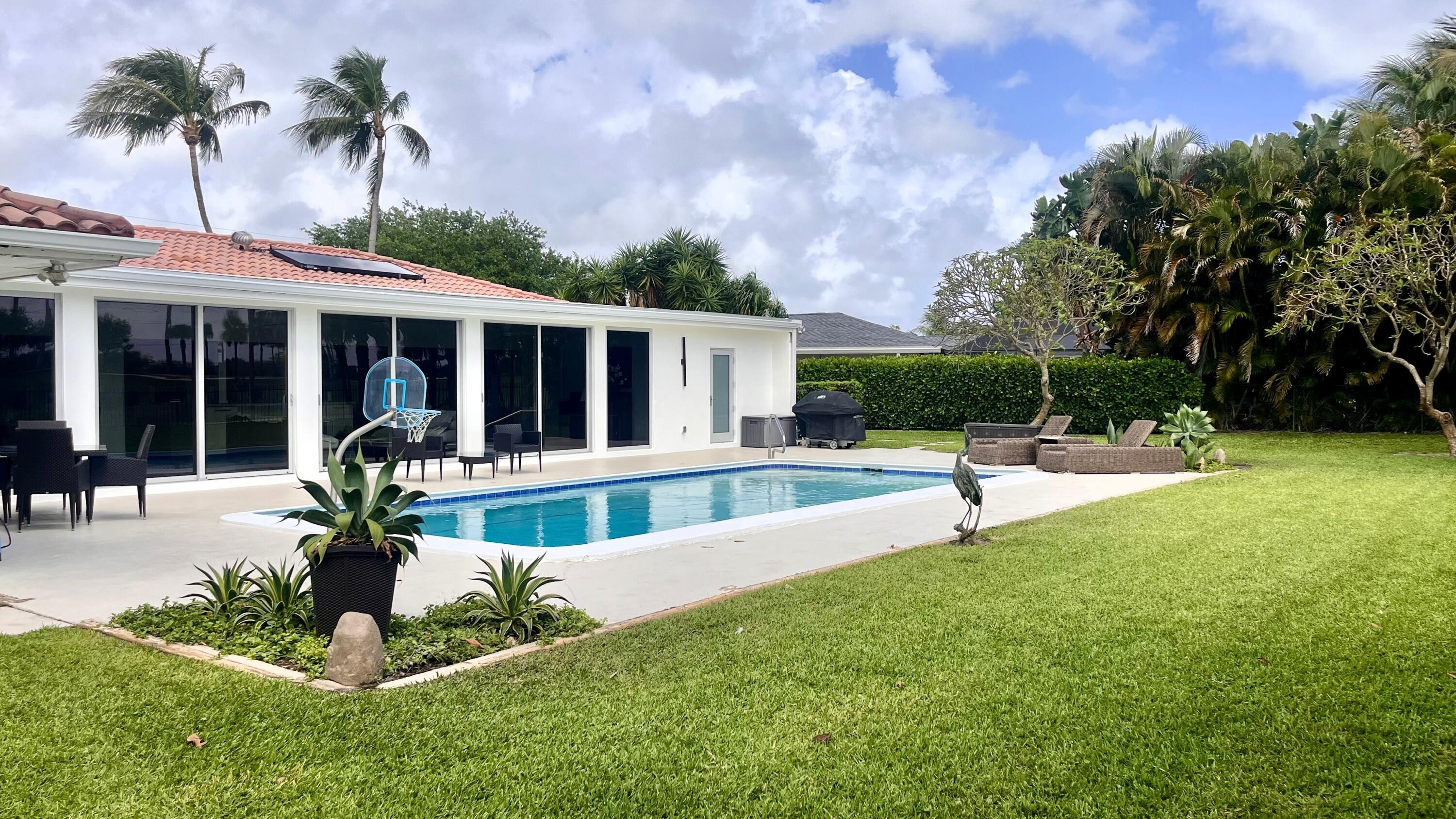 509 Greenway, North Palm Beach FL 33408
