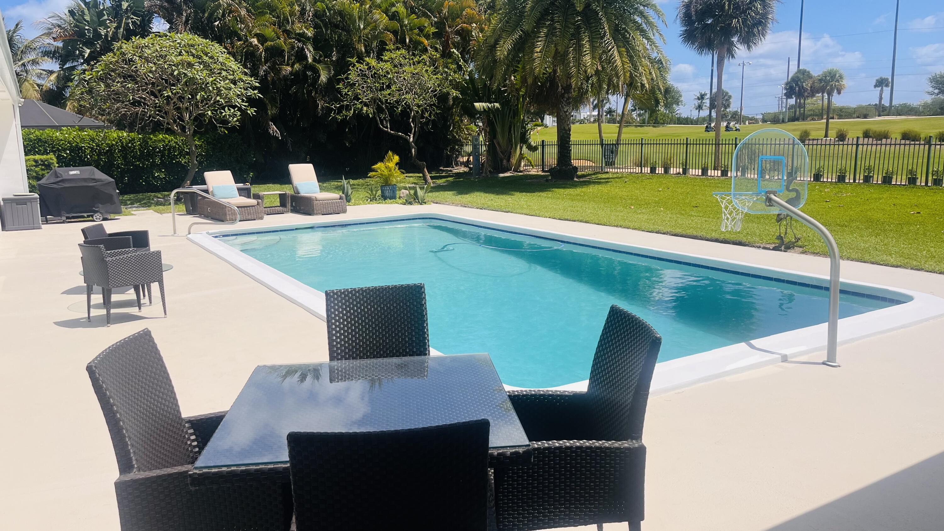 509 Greenway, North Palm Beach FL 33408