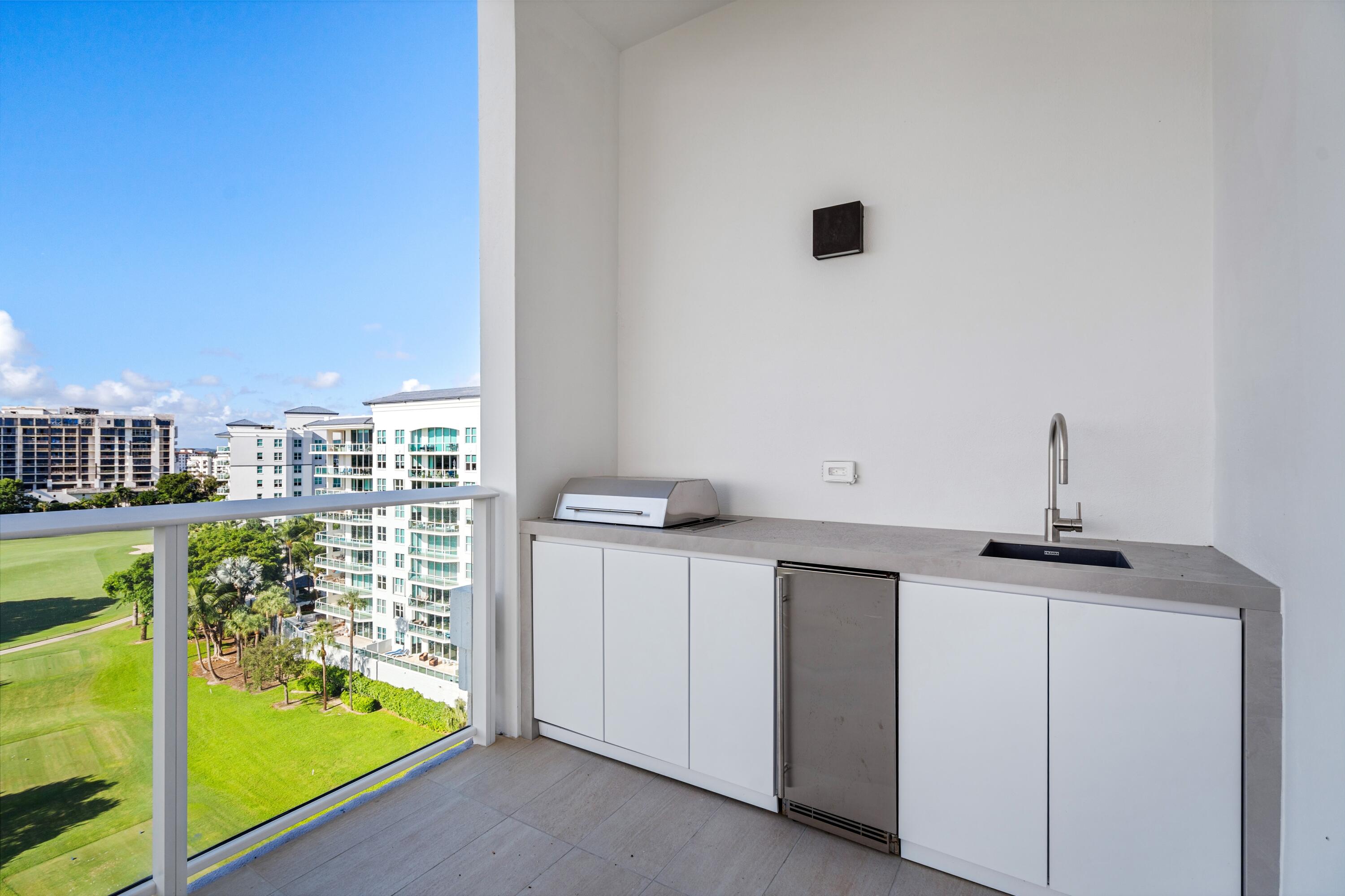 220 SE Mizner #Ph-24, Boca Raton FL 33432