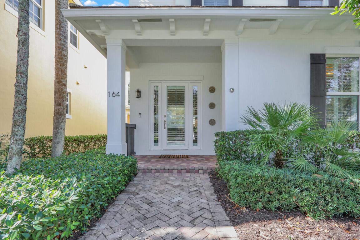 164 W Bay Cedar, Jupiter FL 33458