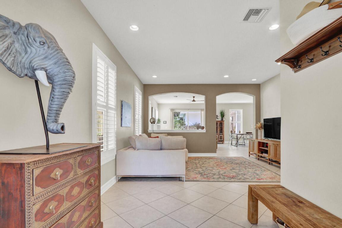 164 W Bay Cedar, Jupiter FL 33458