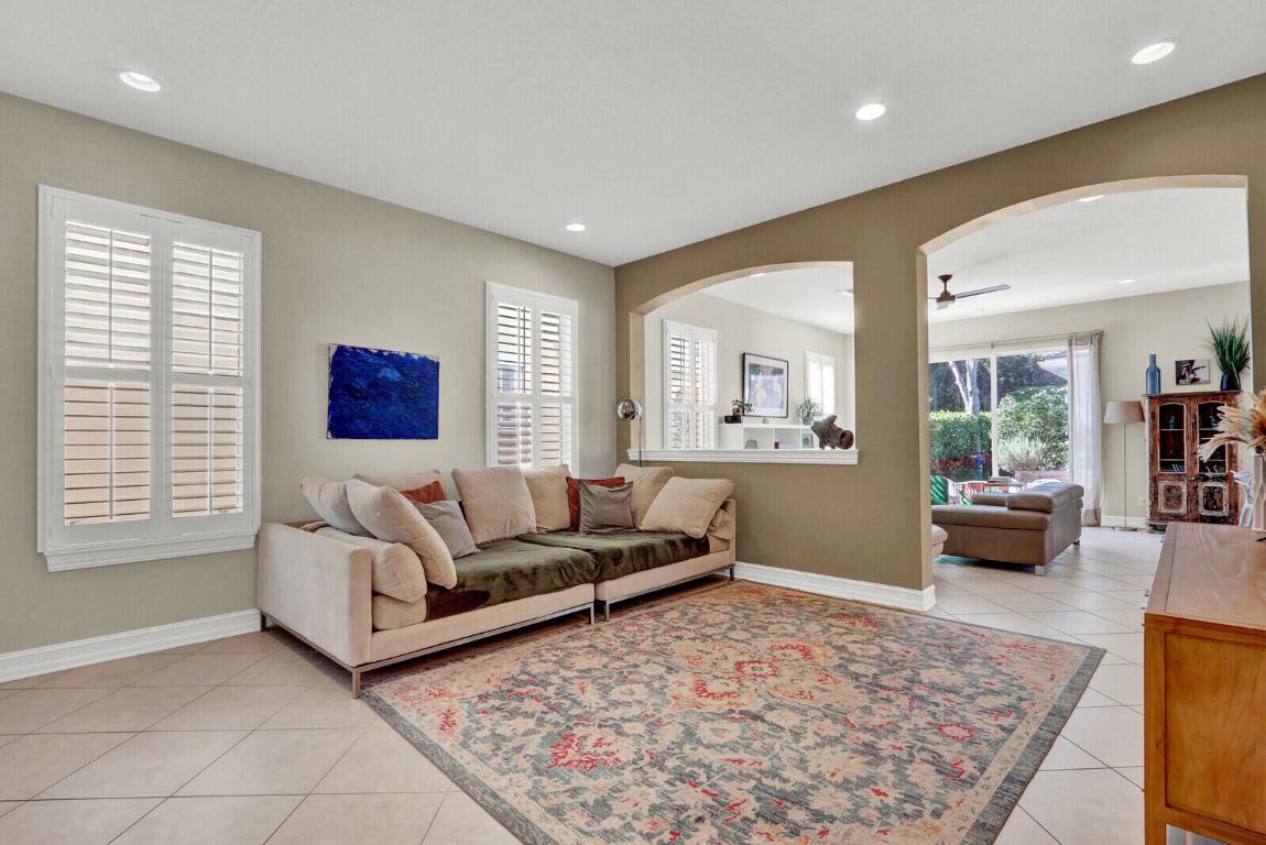 164 W Bay Cedar, Jupiter FL 33458