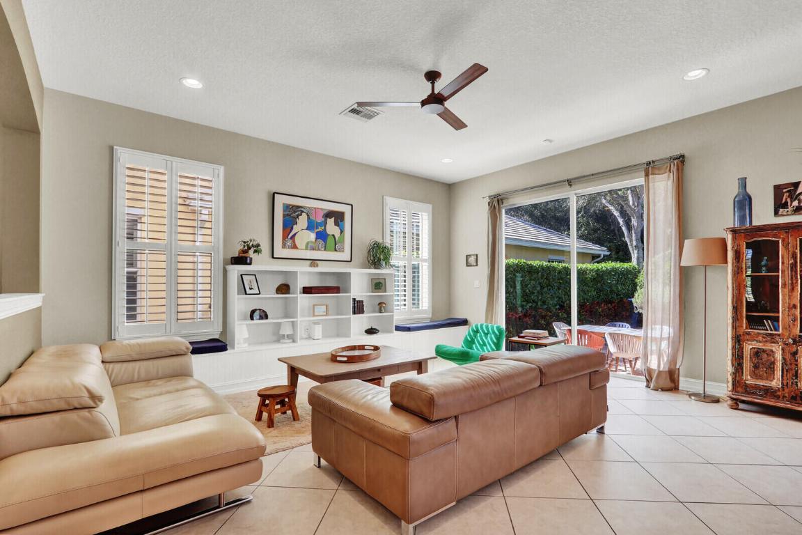 164 W Bay Cedar, Jupiter FL 33458