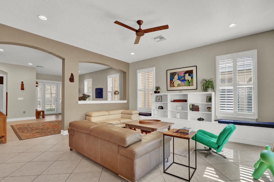 164 W Bay Cedar, Jupiter FL 33458