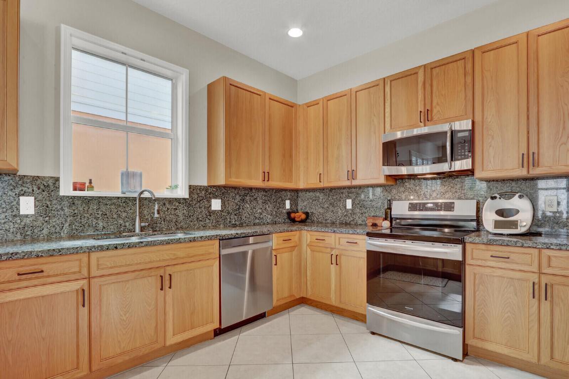 164 W Bay Cedar, Jupiter FL 33458