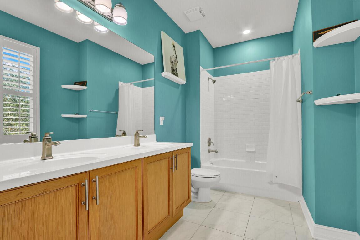 164 W Bay Cedar, Jupiter FL 33458