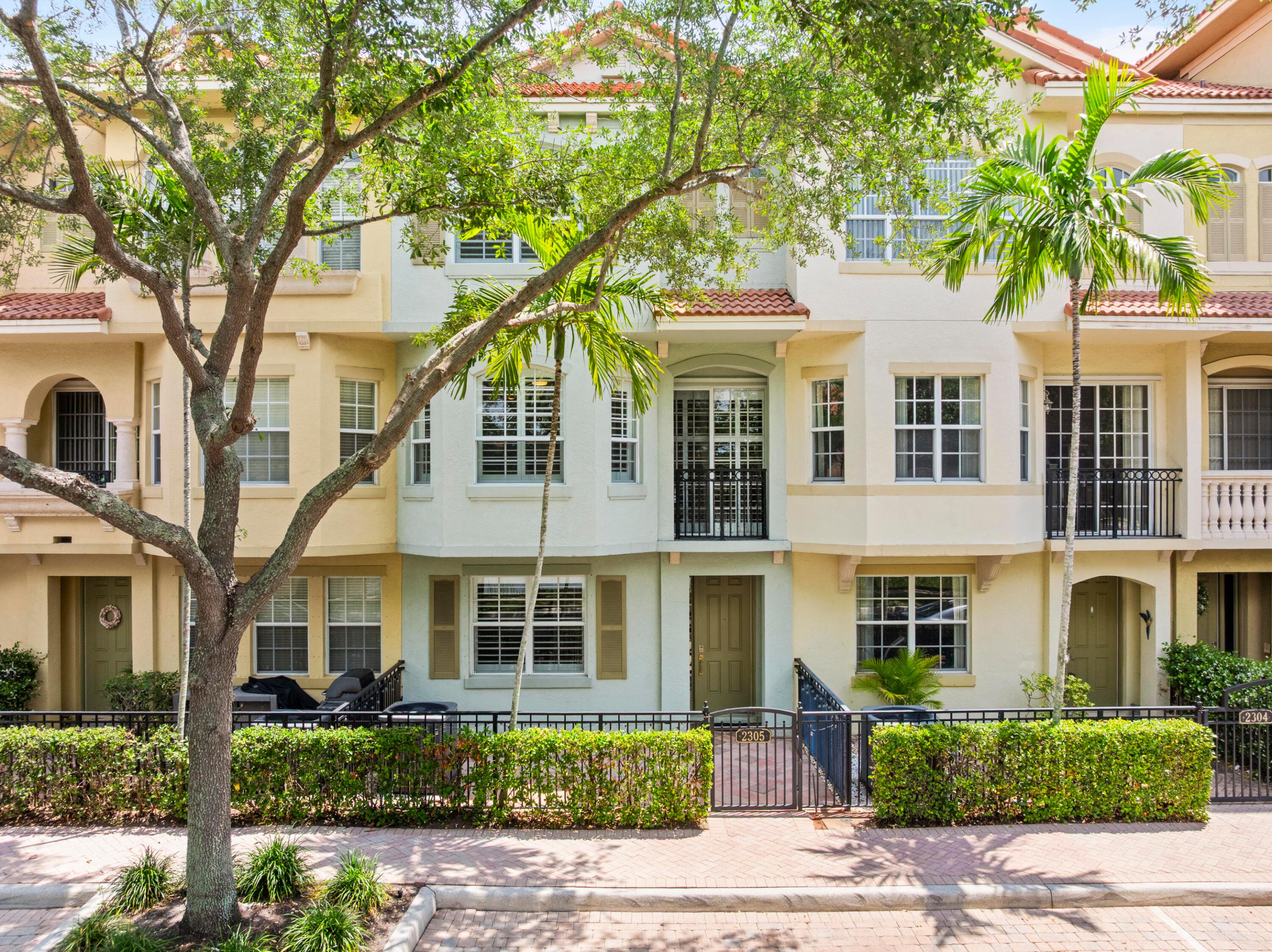 2305 Amalfi, Palm Beach Gardens FL 33410