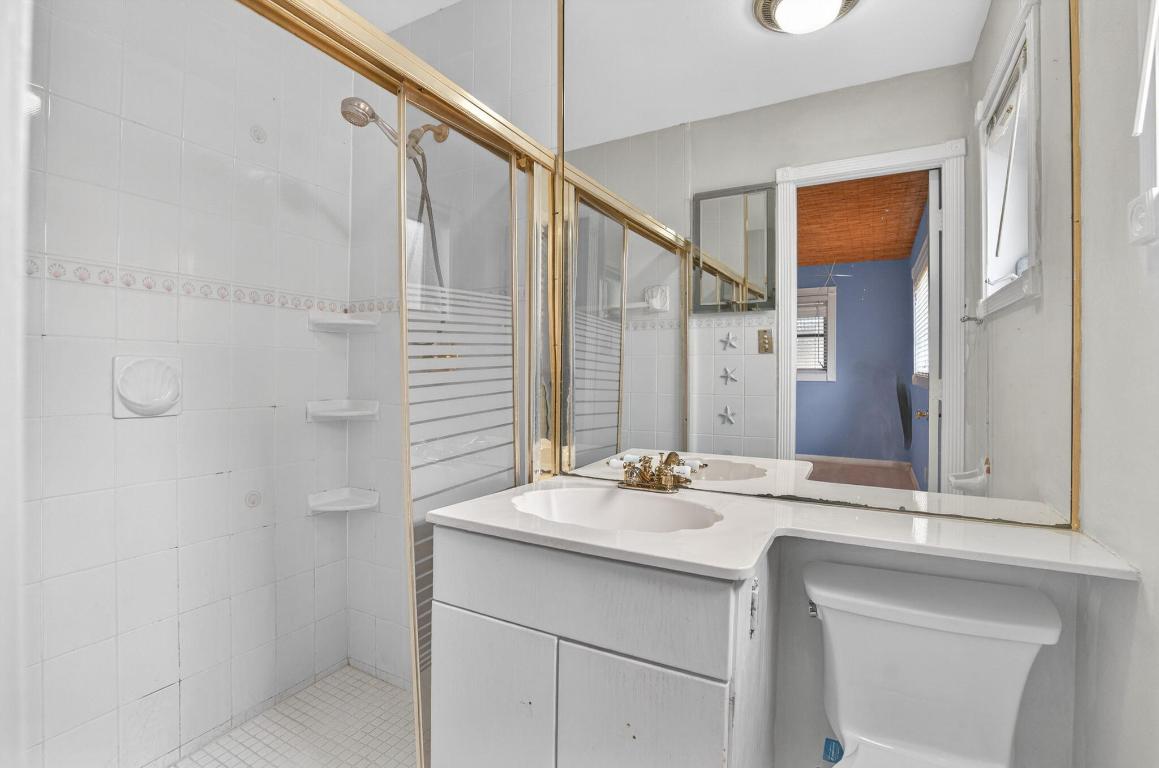 514 Riverside, Palm Beach Gardens FL 33410