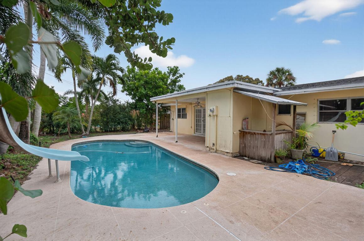 514 Riverside, Palm Beach Gardens FL 33410