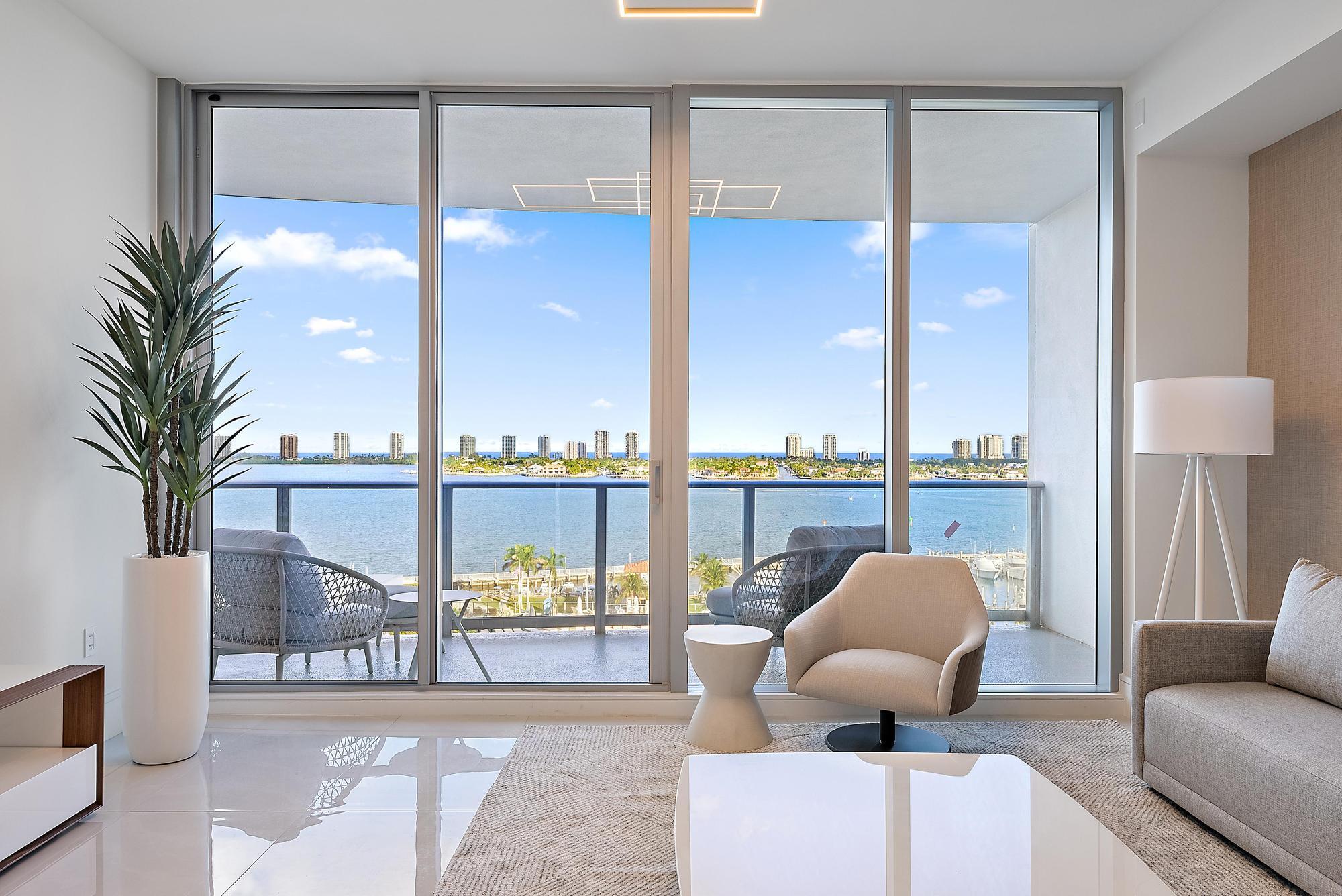 220 Lake Shore #1008, Lake Park FL 33403