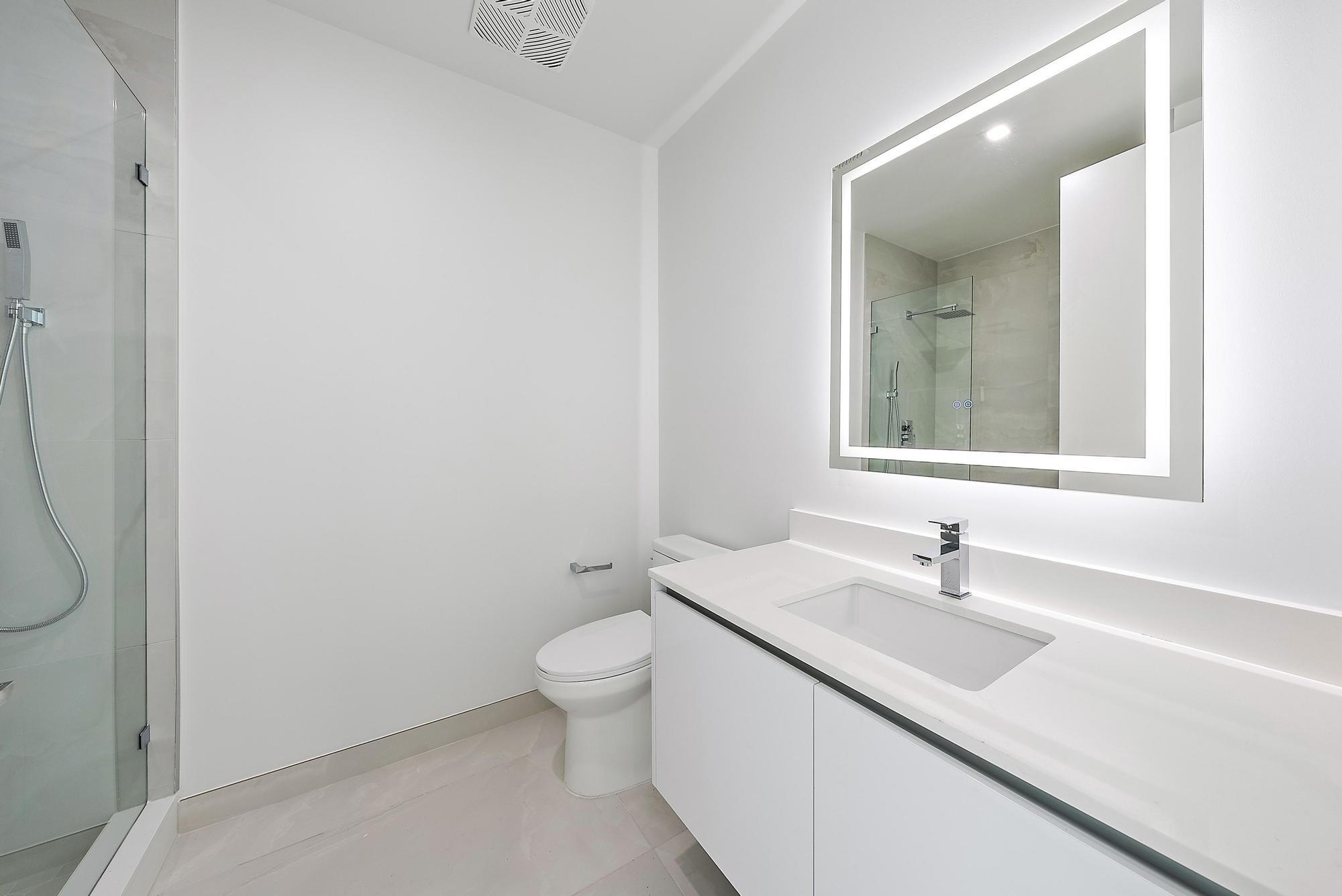 220 Lake Shore #1008, Lake Park FL 33403