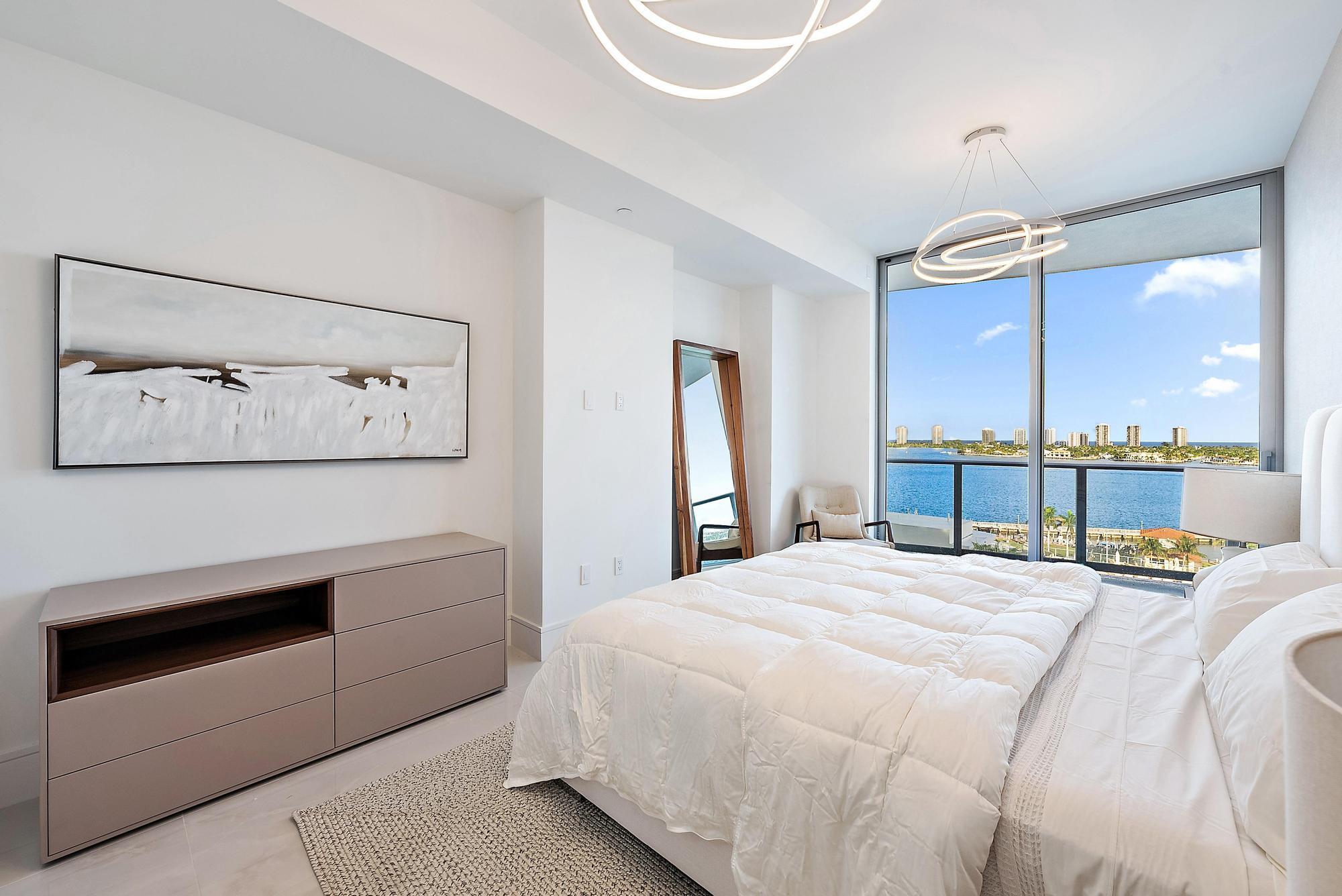 220 Lake Shore #1008, Lake Park FL 33403