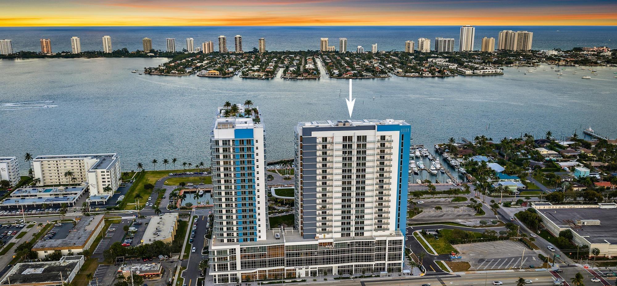 220 Lake Shore #1008, Lake Park FL 33403