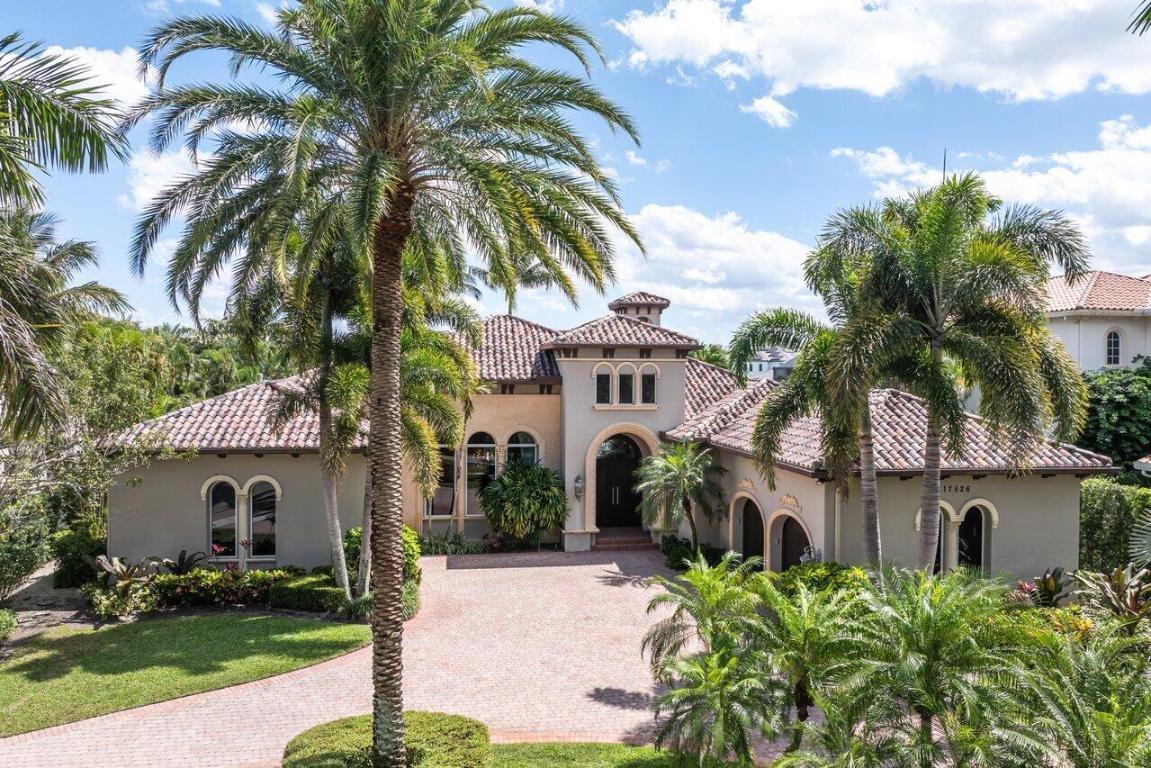 17526 Grand Este, Boca Raton FL 33496
