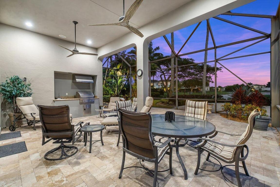 17526 Grand Este, Boca Raton FL 33496