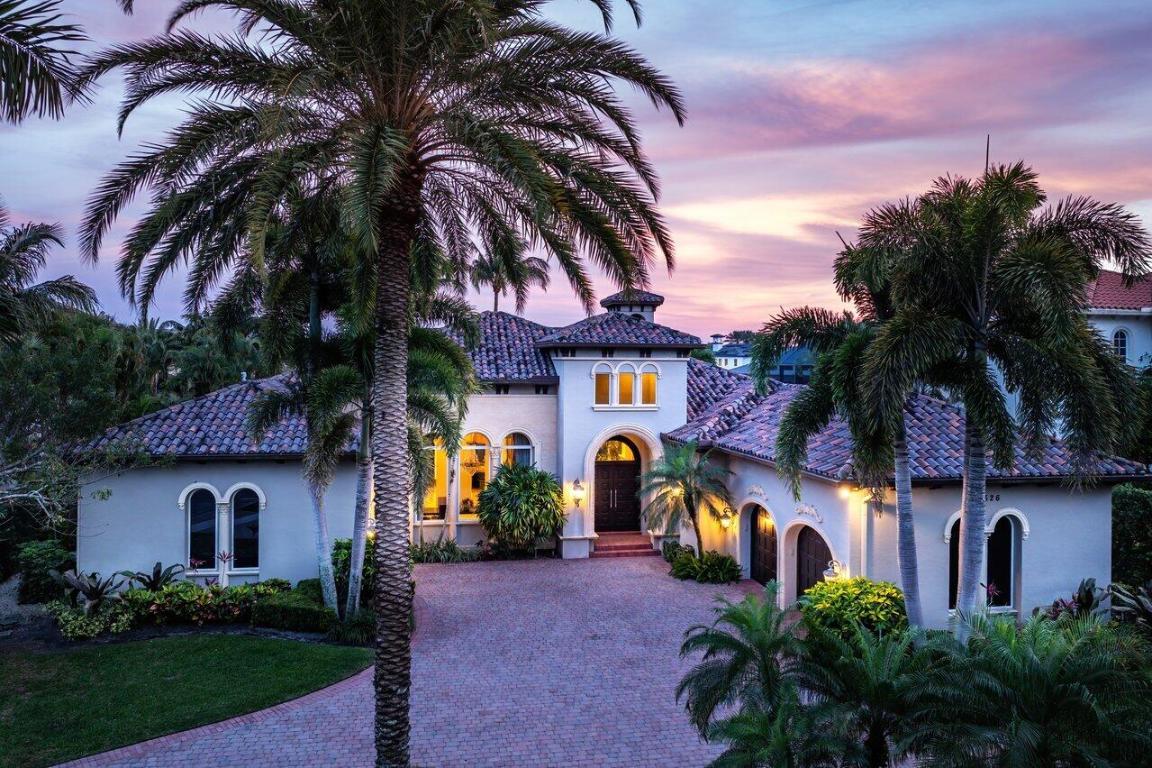 17526 Grand Este, Boca Raton FL 33496
