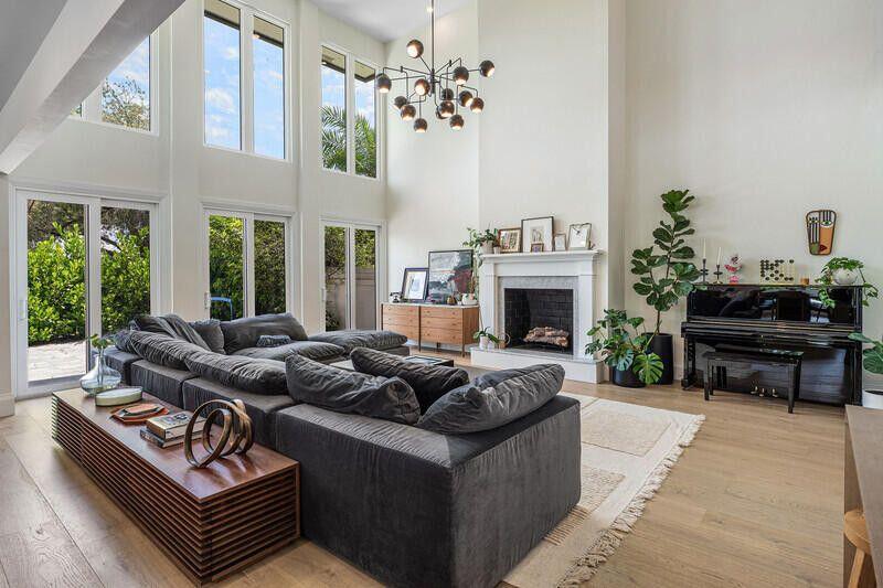 21213 Harrow, Boca Raton FL 33433