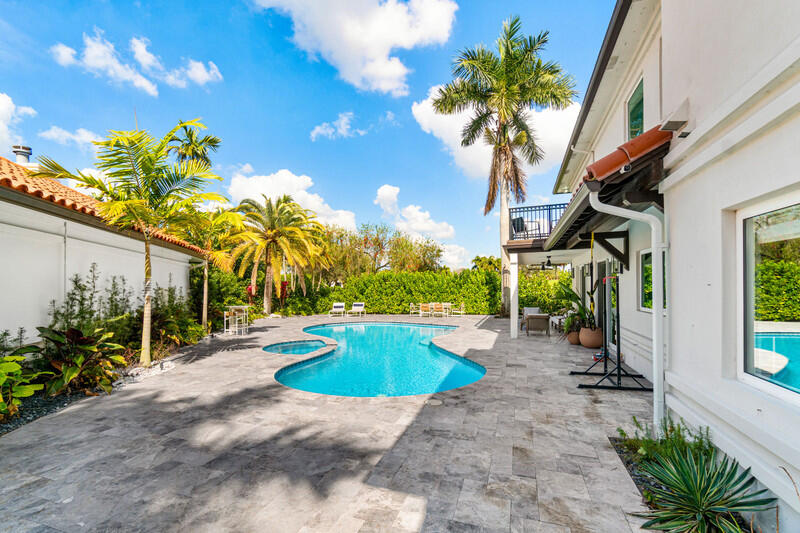21213 Harrow, Boca Raton FL 33433