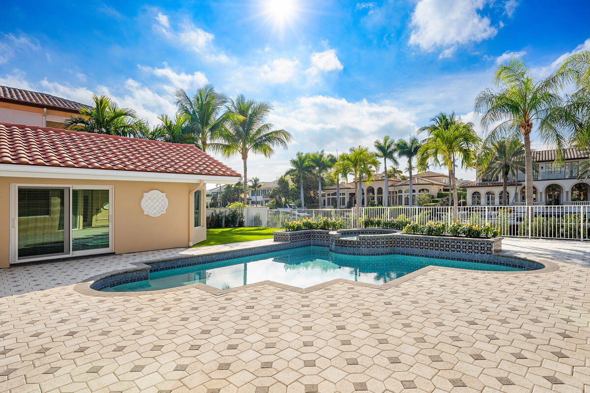533 E Alexander Palm, Boca Raton FL 33432