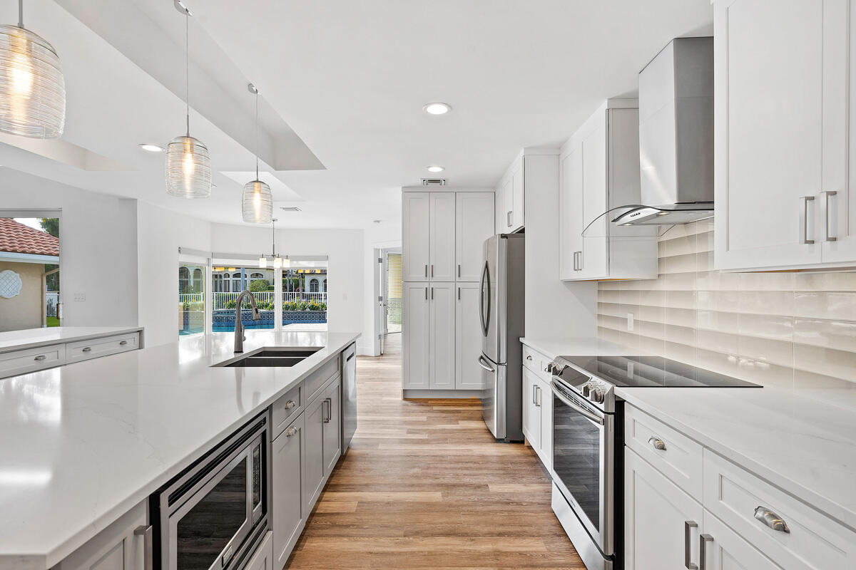 533 E Alexander Palm, Boca Raton FL 33432