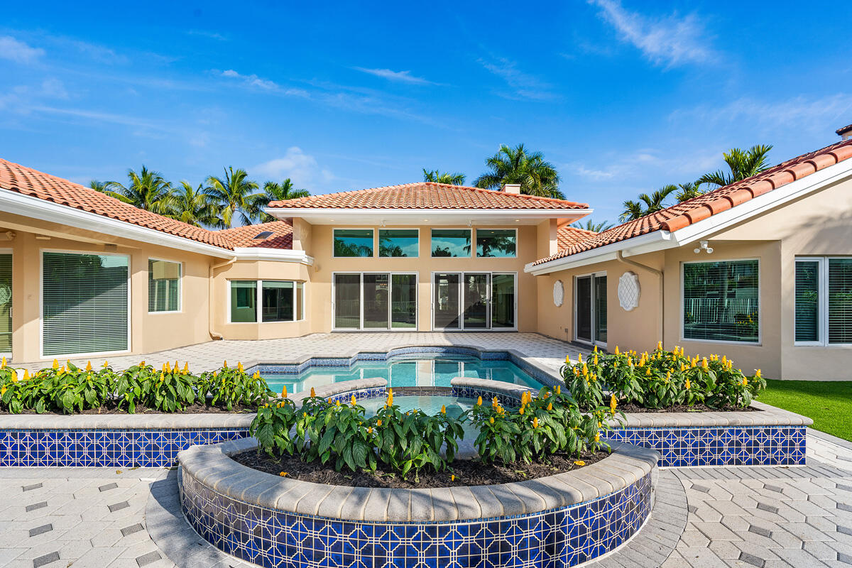 533 E Alexander Palm, Boca Raton FL 33432