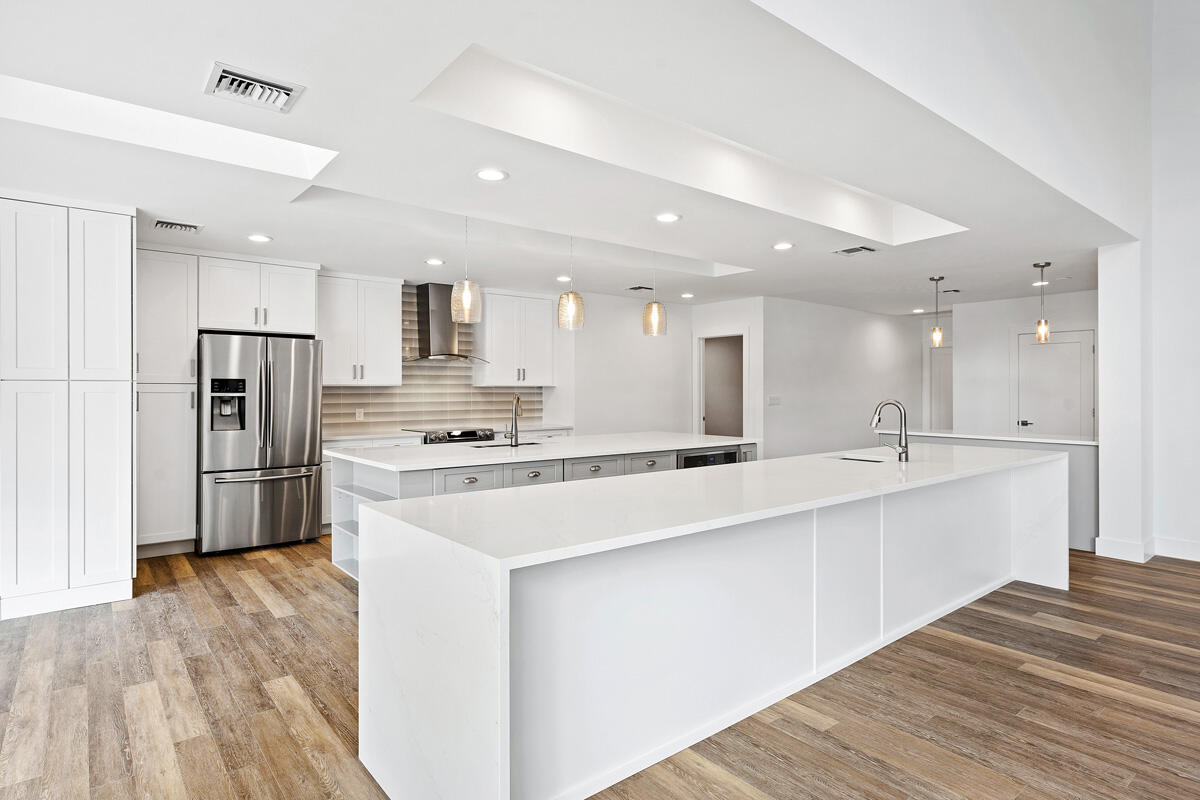 533 E Alexander Palm, Boca Raton FL 33432